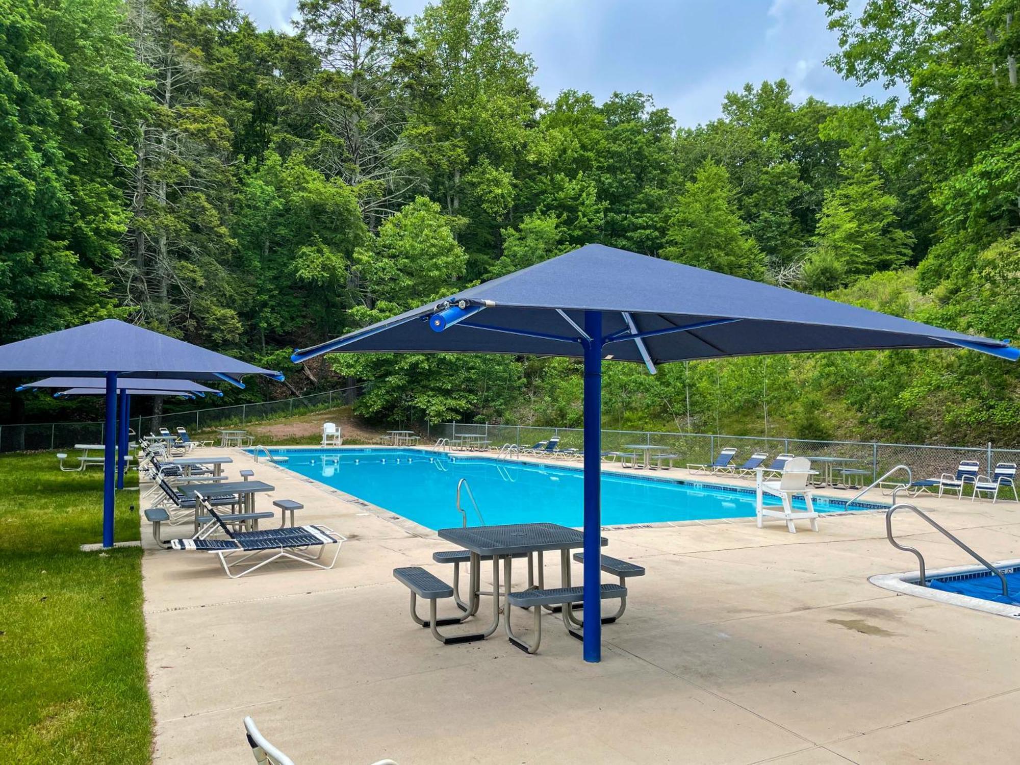 Premier Cozy Cabin - Free Amenities & Comm Indoor Pools Bushkill Exterior foto
